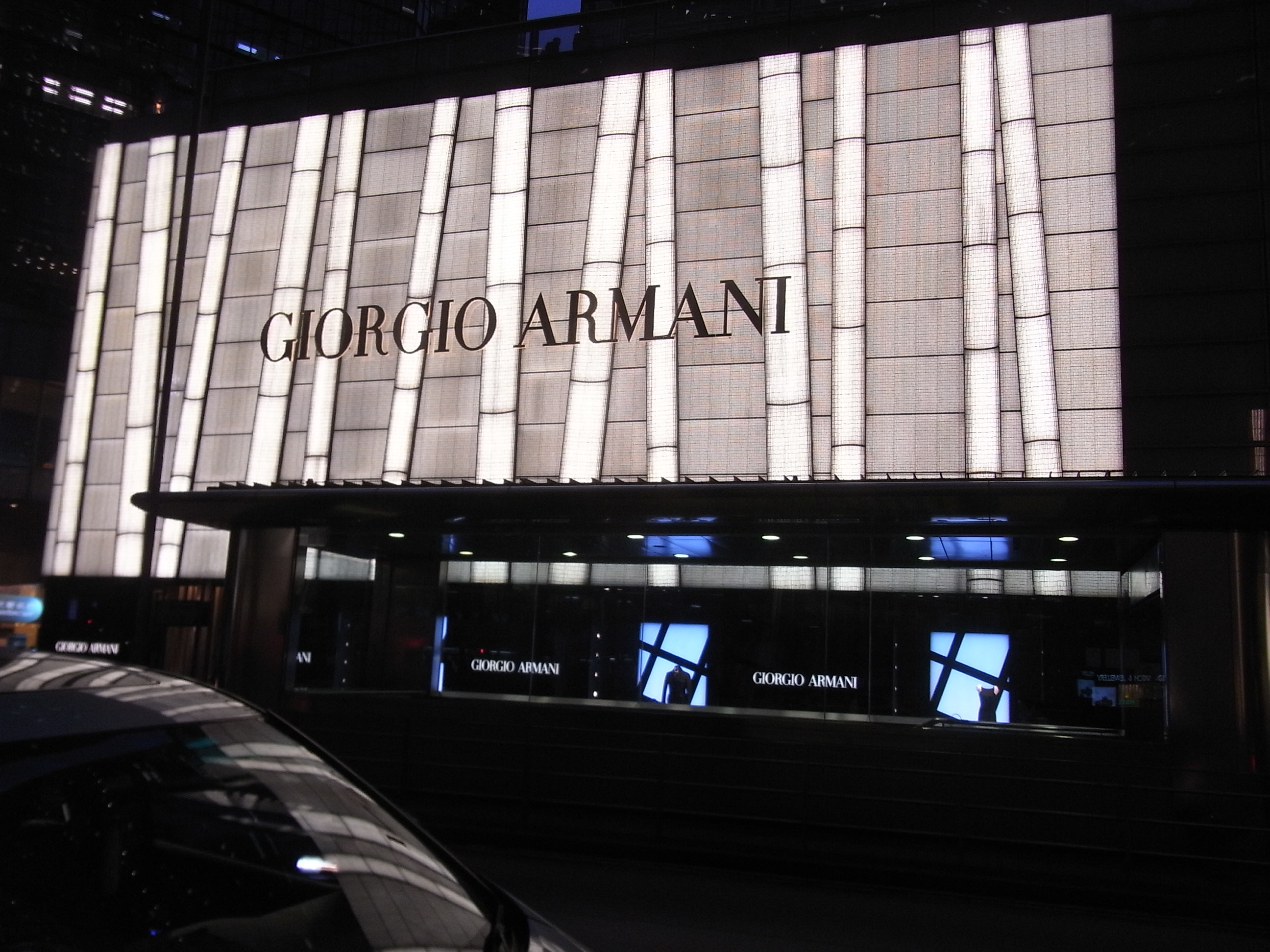 Italian men fashion brands Armani